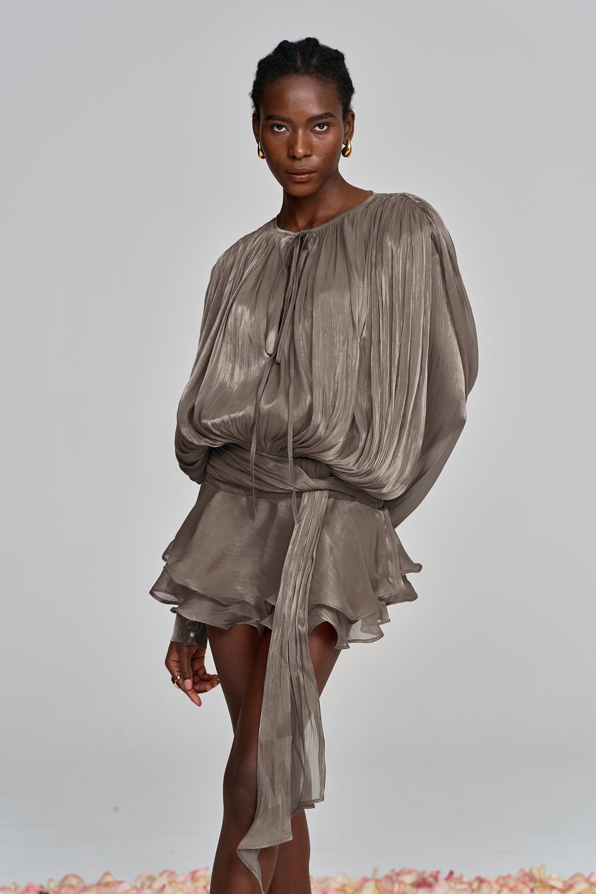 hermosa Balloon Sleeve Ruch Ruffle Mini Dress In Brown