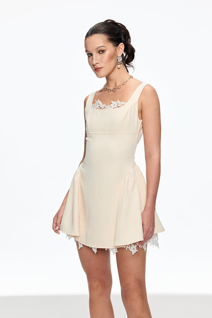lorraine Sleeveless Mini Dress In Apricot