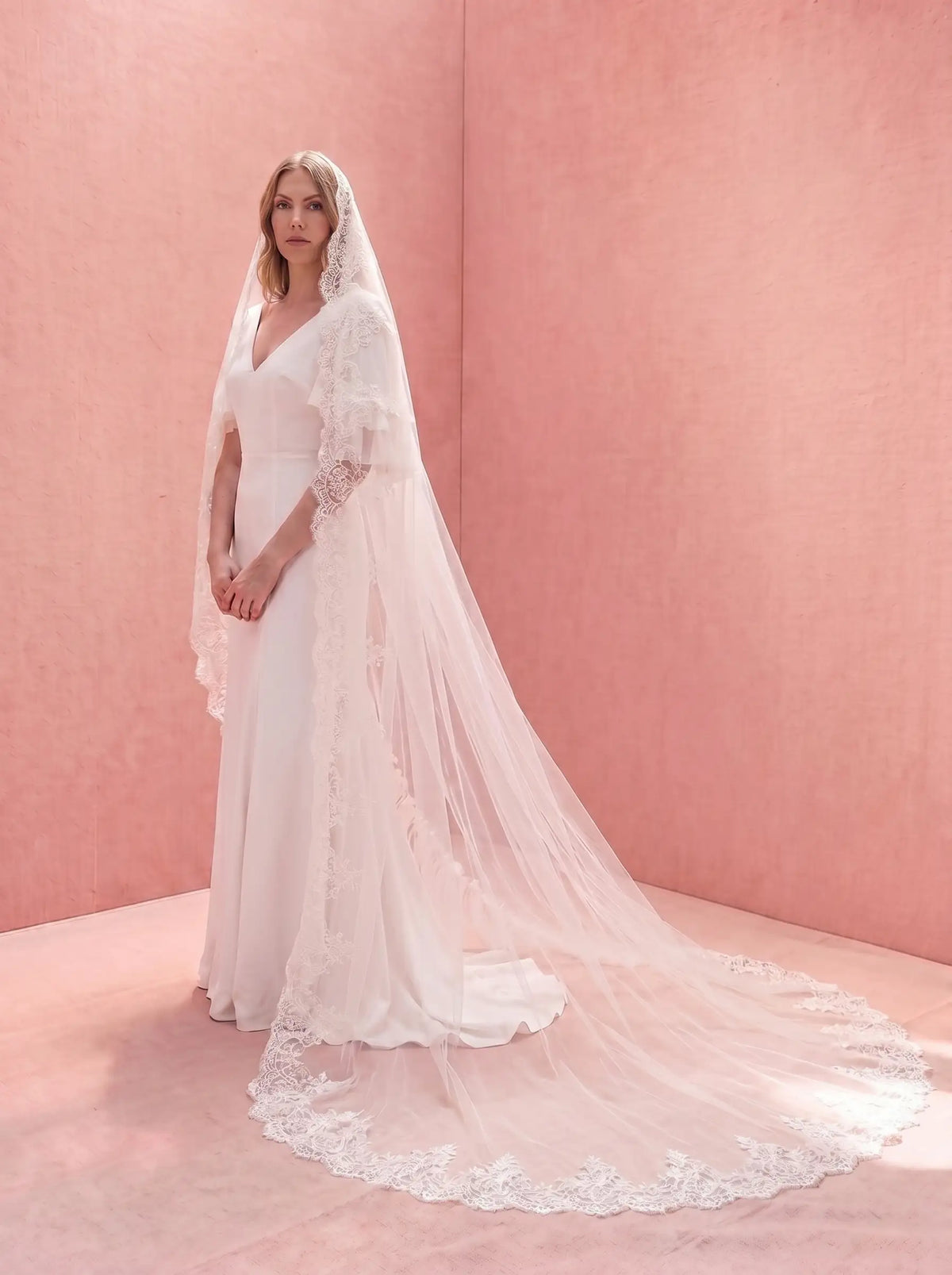 Catherine Eyelash Lace Mantilla Veil