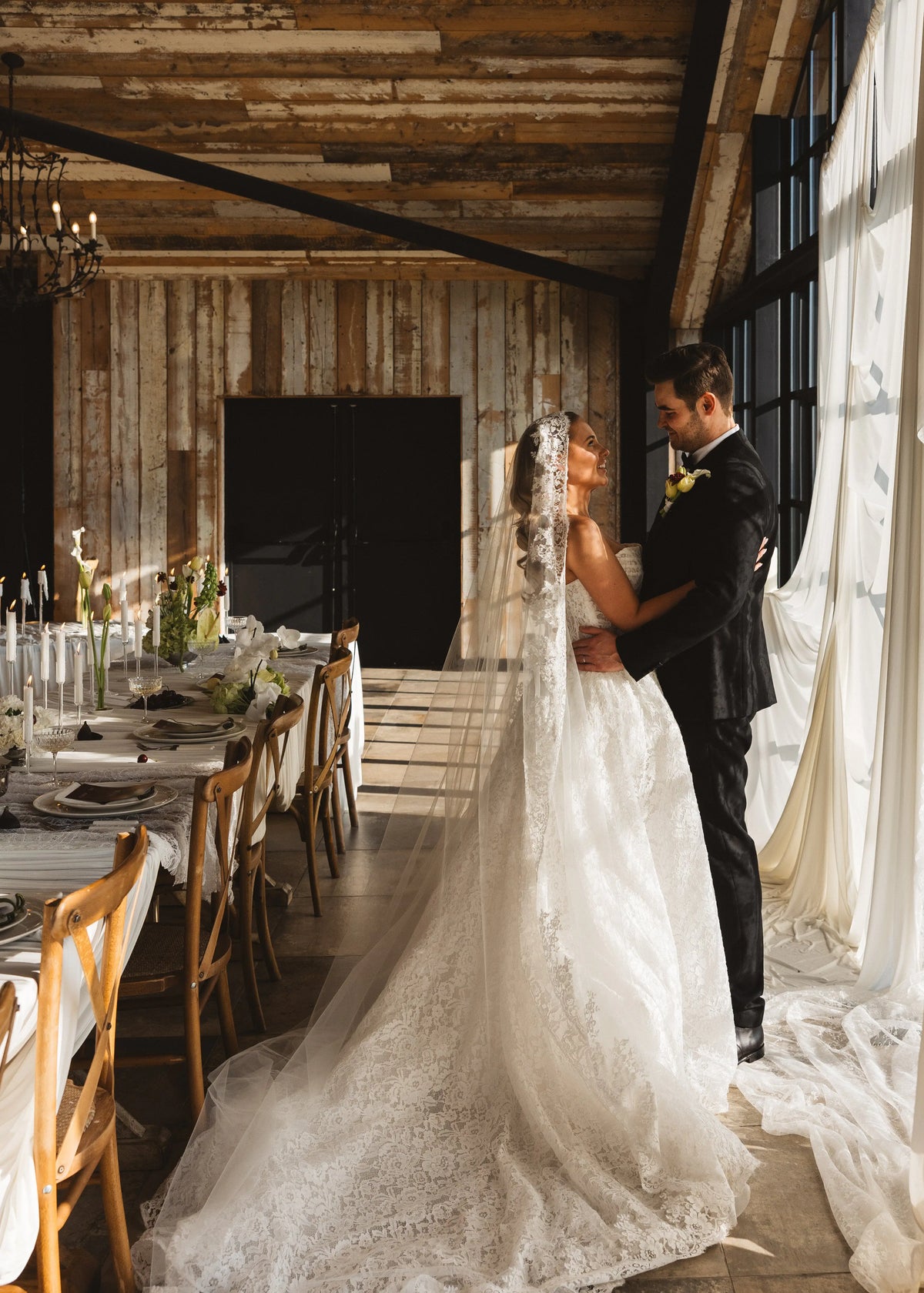 Catherine Eyelash Lace Mantilla Veil
