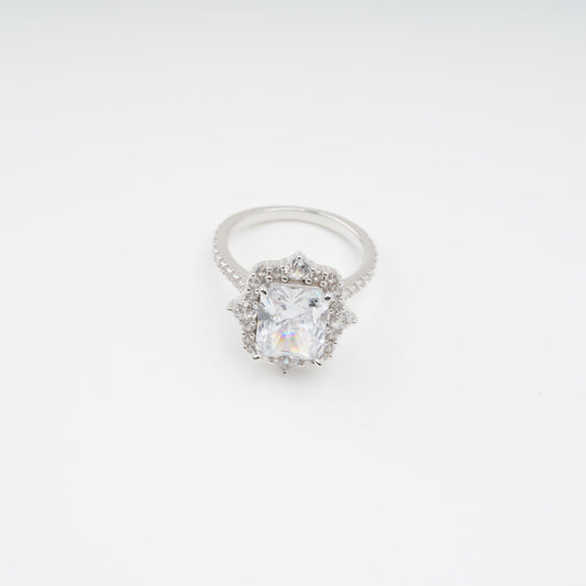 Émilienne Sterling Silver Rectangular Zircon Gemstone Ring