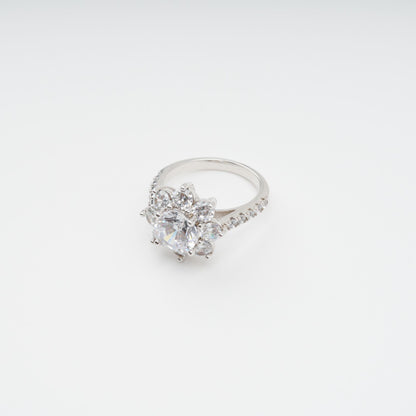 Émilie Sterling Silver Flower Shaped Zircon Gemstone Ring