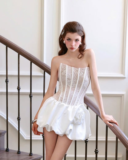 Flower bud puffy strapless mini dress in white