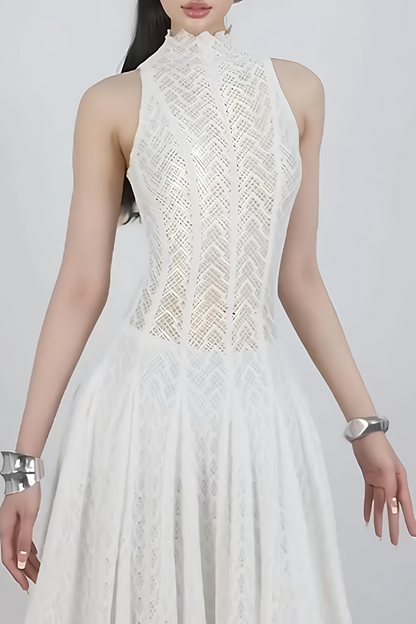 Dodiya Wavy-pattern Sleeveless Lace Maxi Dress