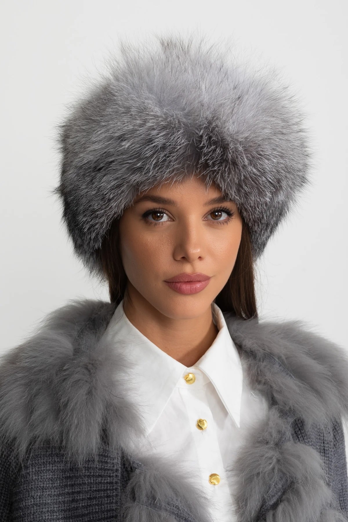 Real Fox Fur Trimmed Hat With Pom-Pom Ties – Grey