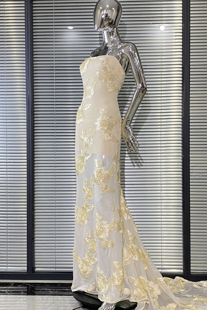 EMBROIDERED STRAPLESS GOWN IN APRICOT