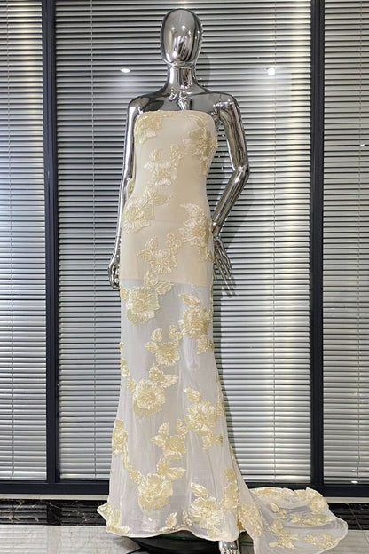 EMBROIDERED STRAPLESS GOWN IN APRICOT