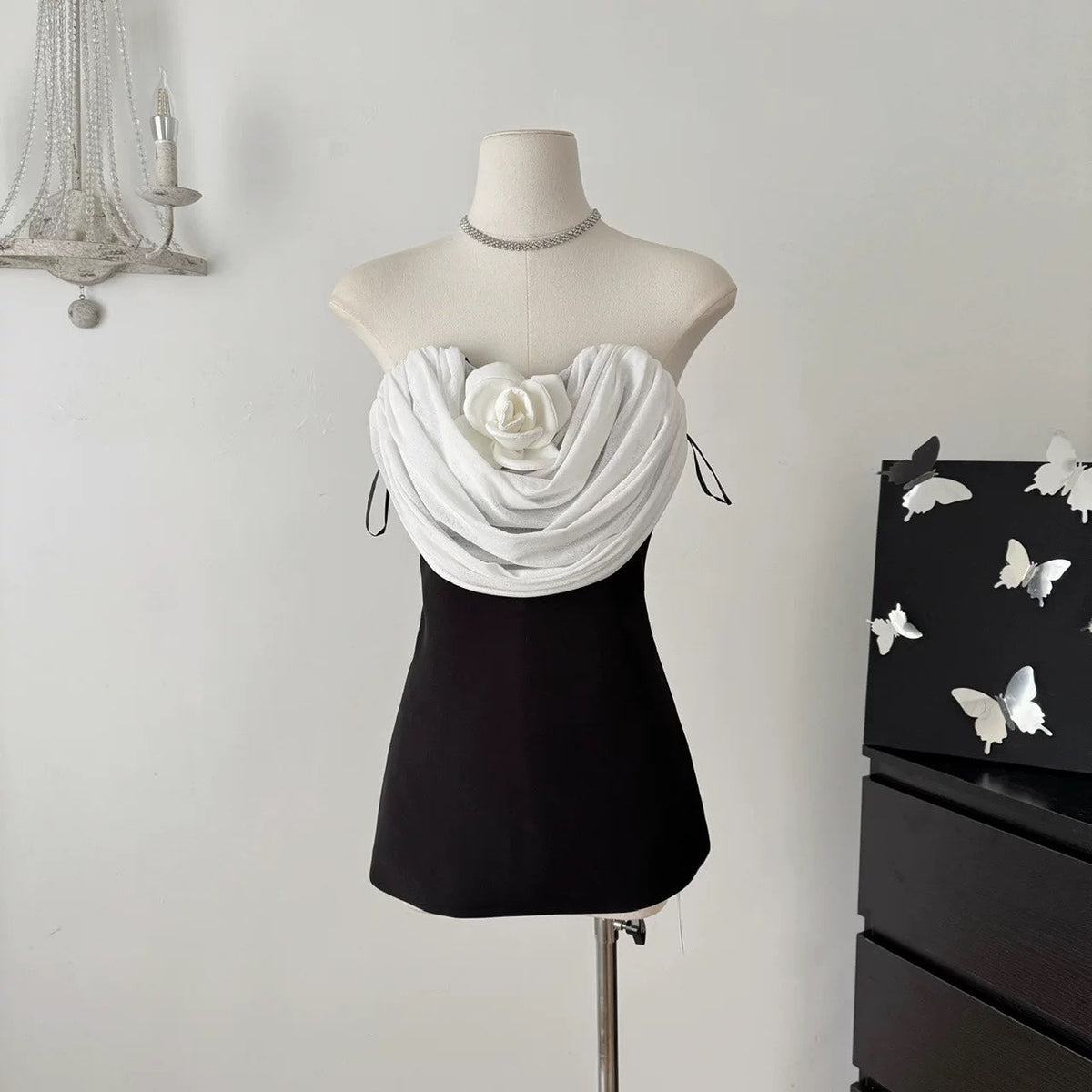 verna flower embellished strapless mini dress in black
