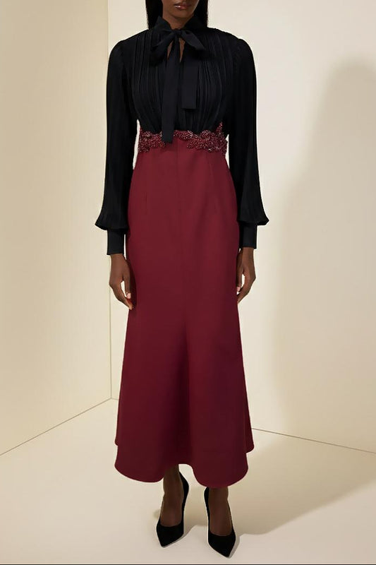 carlin Balloon Sleeve Ruched Tie Up Midi Dress - black & red
