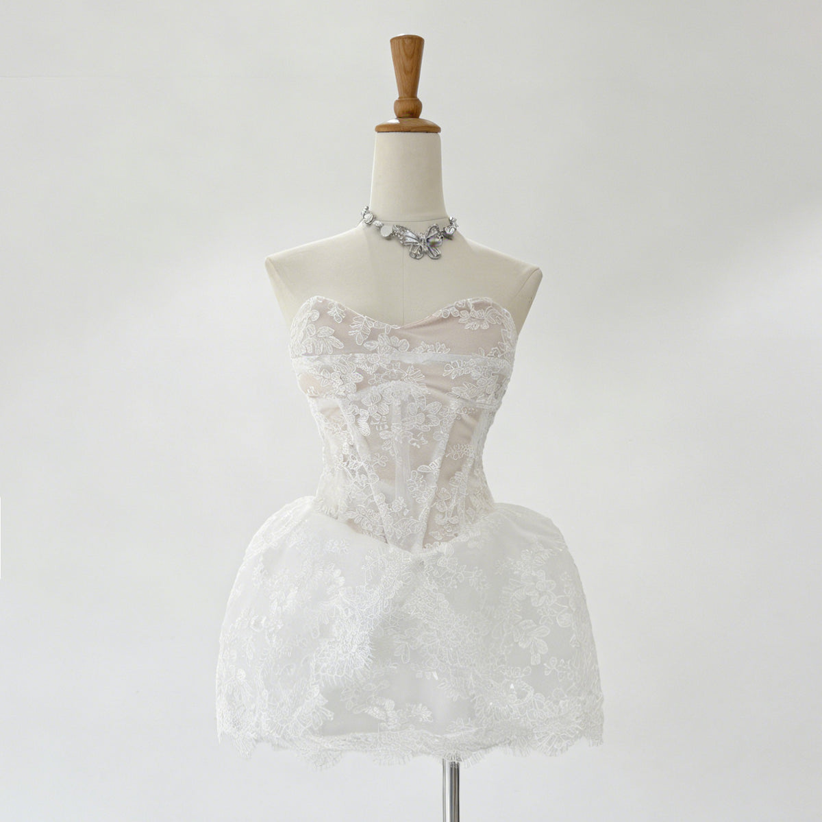 Lace Embroidered Bandeau Sleeveless Dress