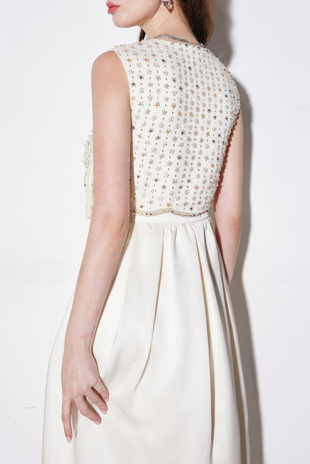 alva v-neck rhinestone embroidery satin maxi Dress in white