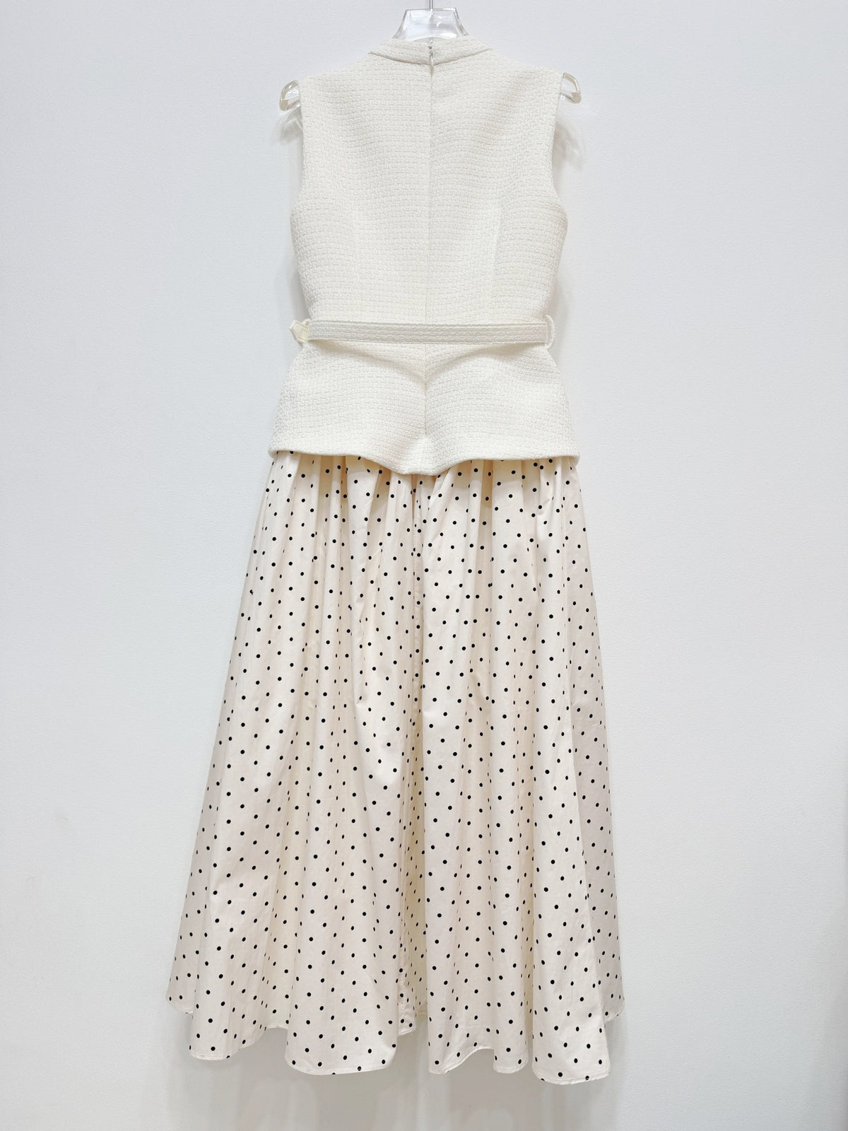 Sleeveless Textured Vest & Polka‑Dot Pleated Midi Skirt Two‑Piece Set