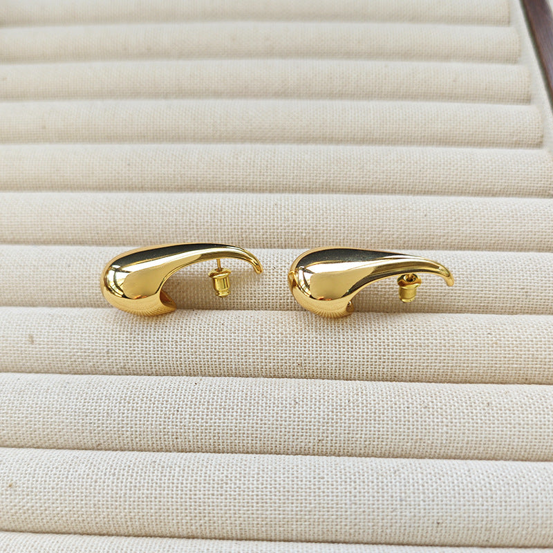 retro gold- red earring