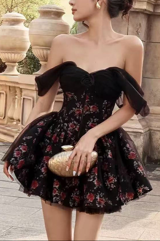 bonnie floral printed strapless mini dress in black