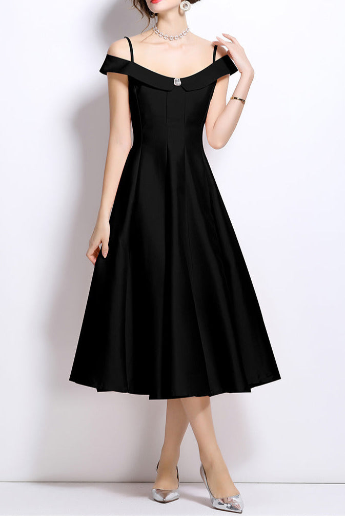 meroy off-shoulder satin pleated midi dress in black