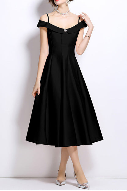 meroy off-shoulder satin pleated midi dress in black