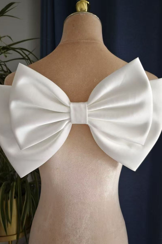 Double-Layer Oversized White Satin Giant Back Bow Bridal Accessory