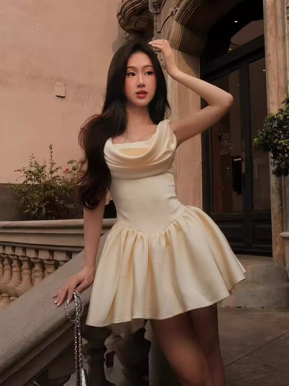 bernice backless pleated puffy Mini Dress - Champagne