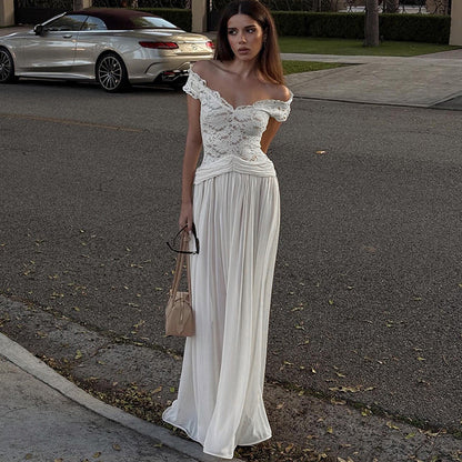New winter style sheer V-neck lace-trimmed maxi dress