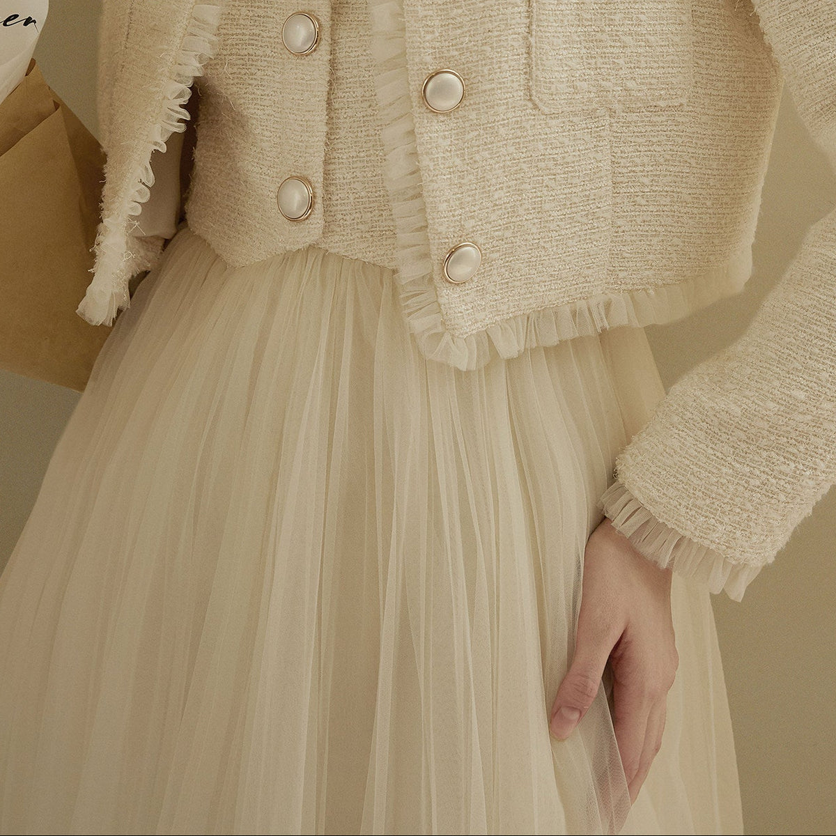 Beige Sleeveless Tulle Midi Dress