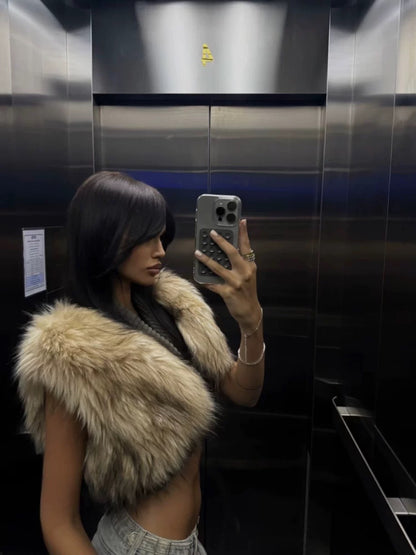 Sleeveless shoulder fur patchwork cropped jacket