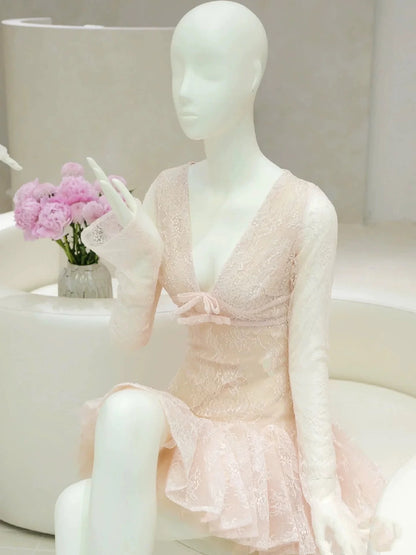 eileen Long-sleeve v-neck lace A-line mini dress in pink