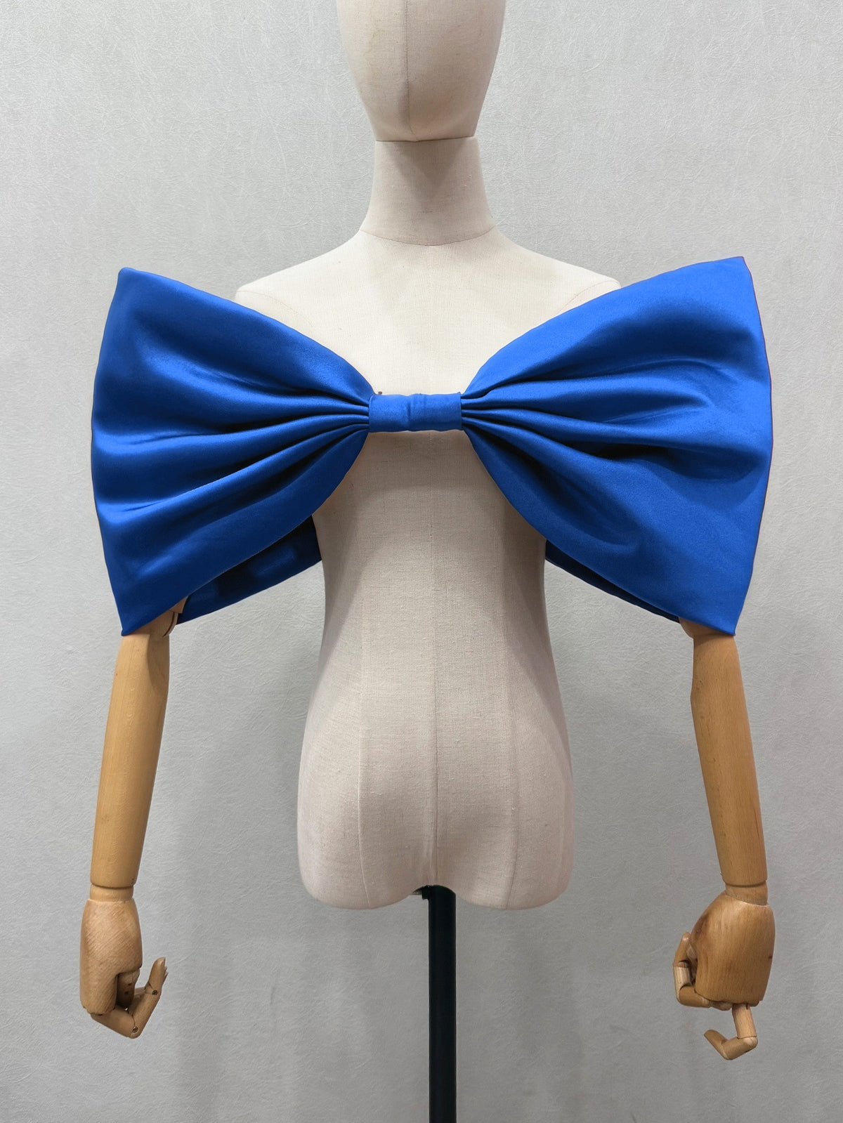 Oversized Solid White Satin Giant Bow Bridal Shoulder Accessory