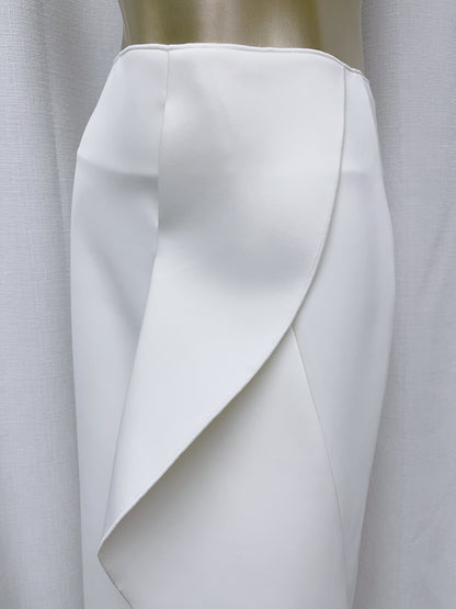 Irregular ruffle fishtail skirt in ivory