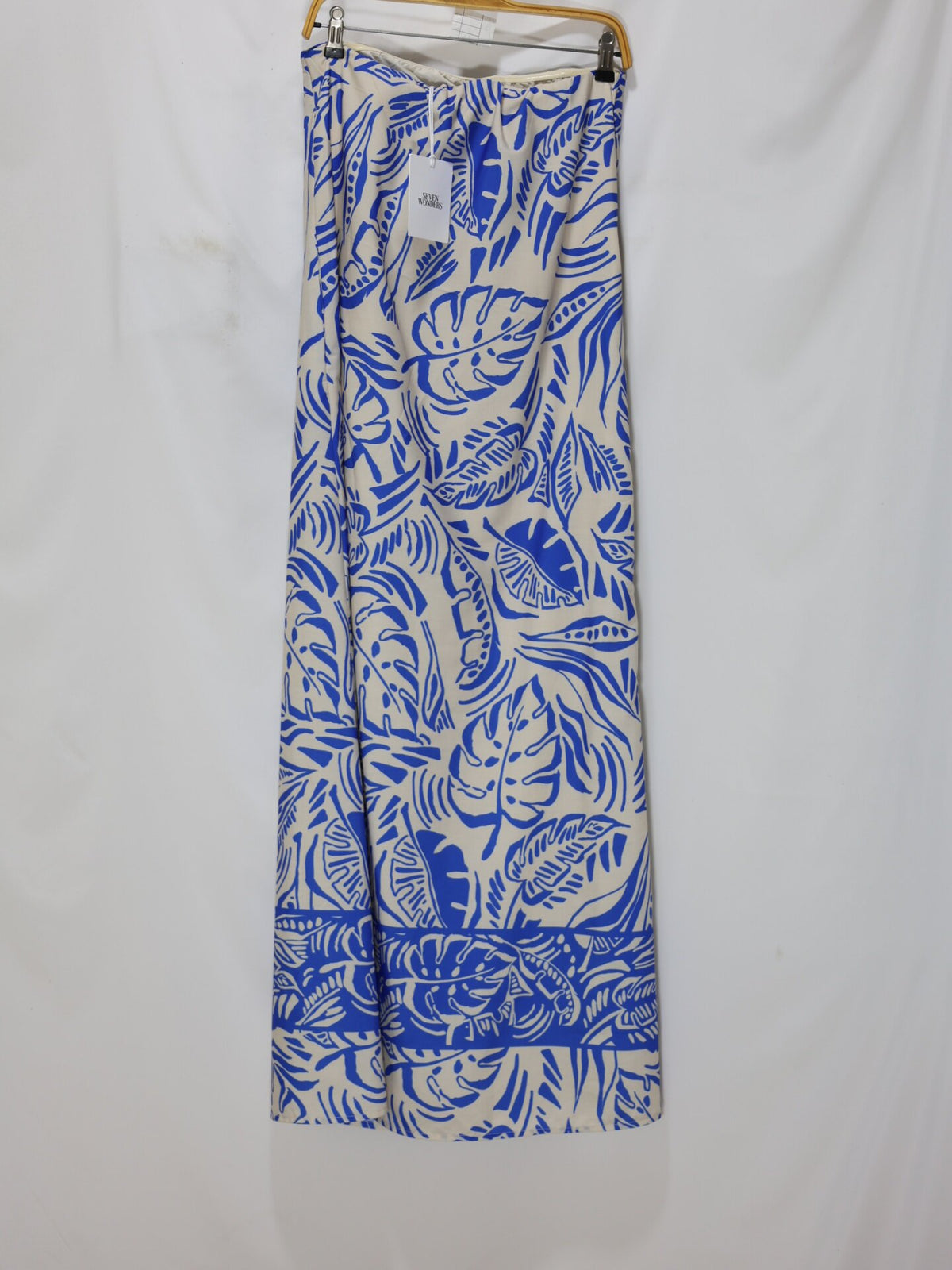 Tropical Leaf Print Strapless Maxi Dress