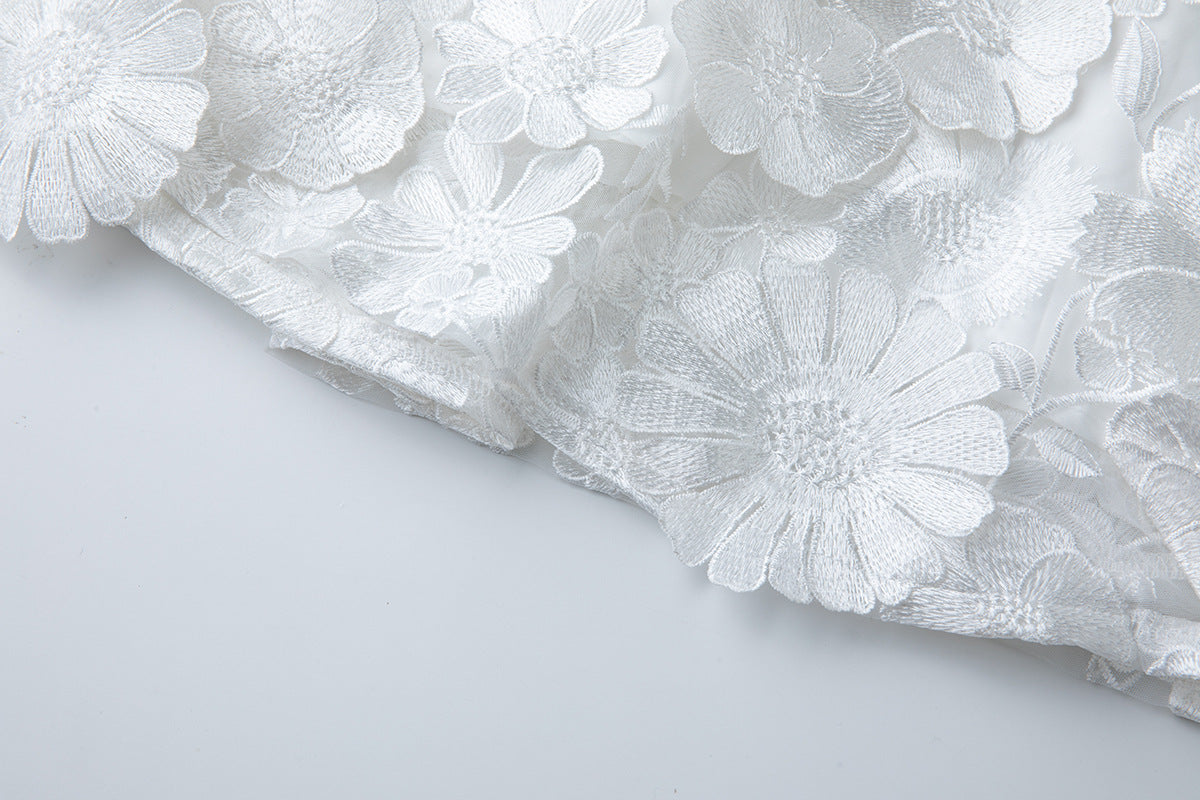 georgia 3d Floral Lace mini Dress in white