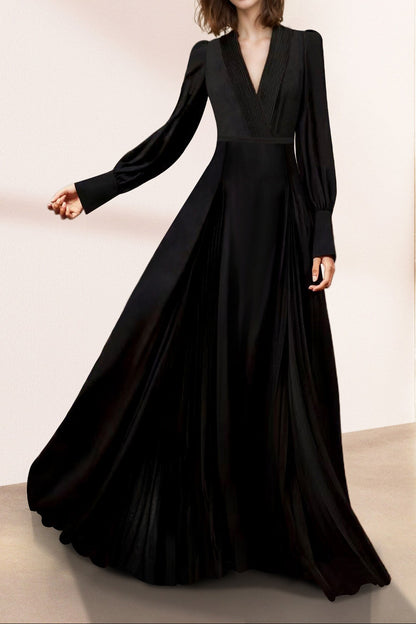 black V-neck long sleeves maxi dress