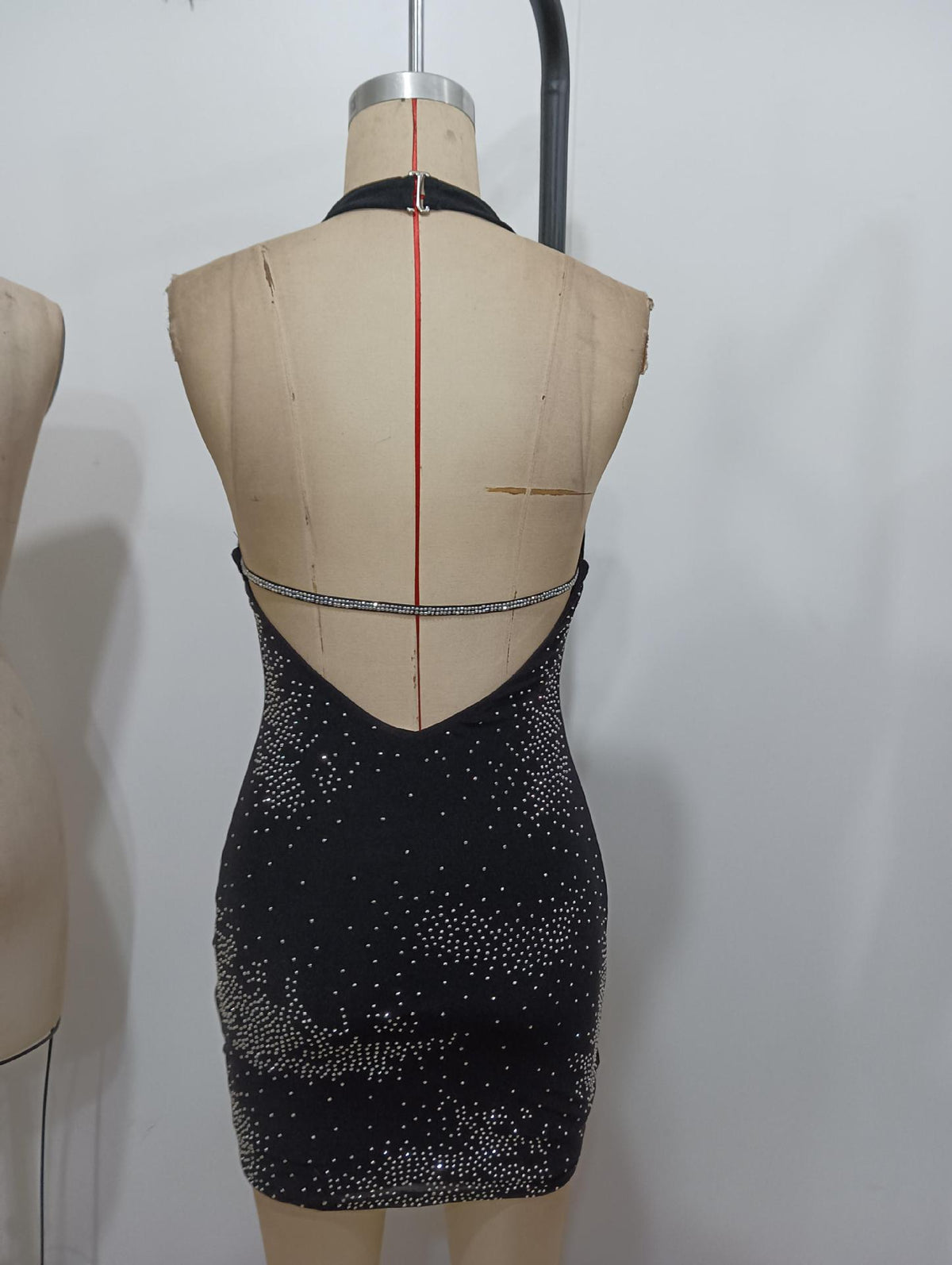 alison halter v-neck sequin bodycon mini dress in black