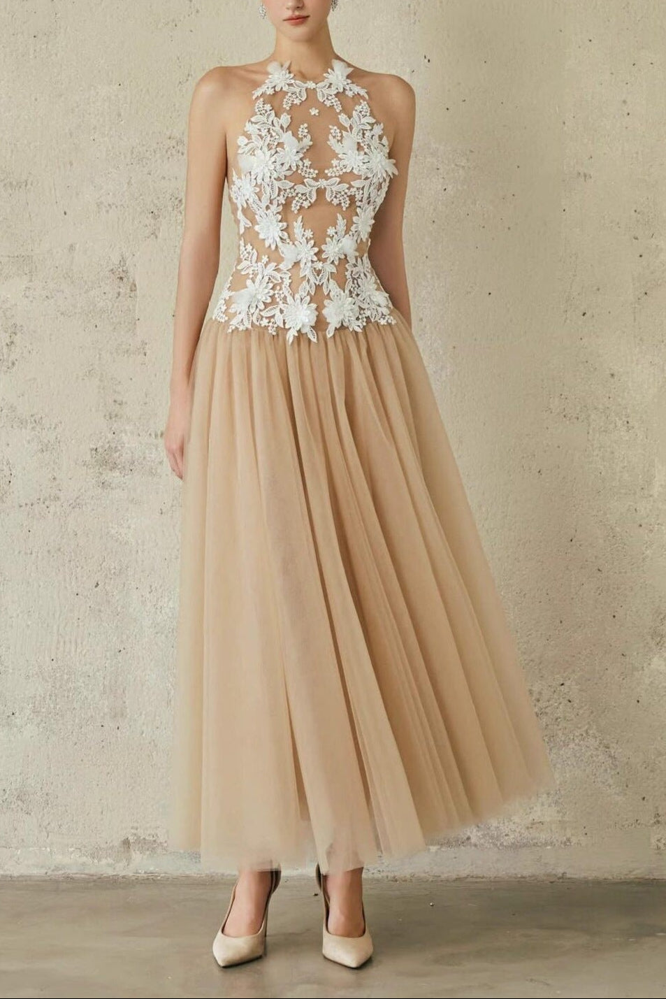 Sleeveless Three-Dimensional Flower Embroidery Parquet Crew Neck Long Dress