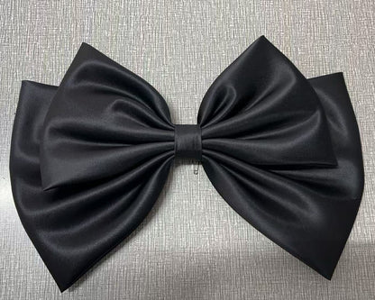 Double-Layer Oversized White Satin Giant Back Bow Bridal Accessory