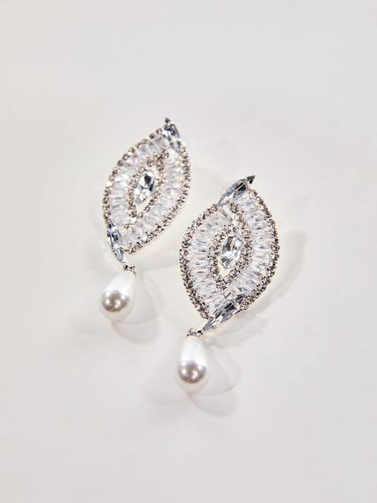 Oaelix Rhinestone Pearl Earrings