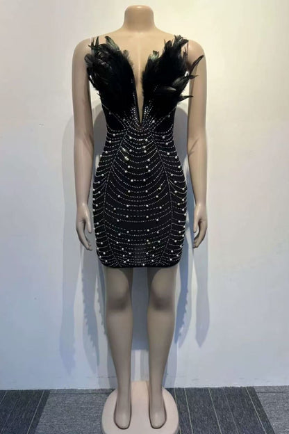 STRAPLESS FEATHER PEARL MINI DRESS IN BLACK