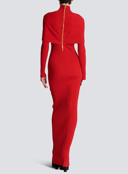 long sleeve pleated knit maxi dress in red