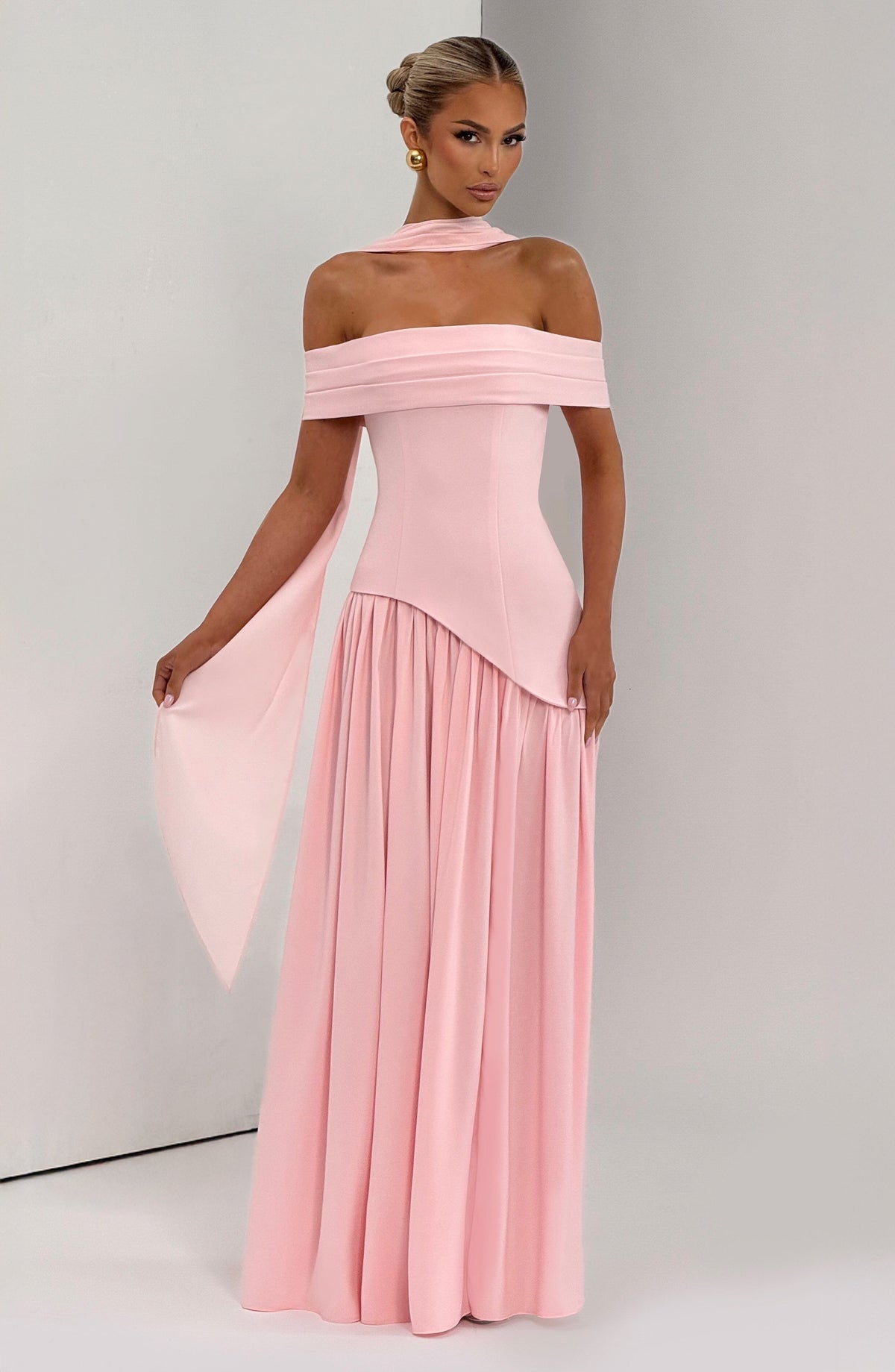 dorothy off-shoulder high slit Maxi Dress - blush
