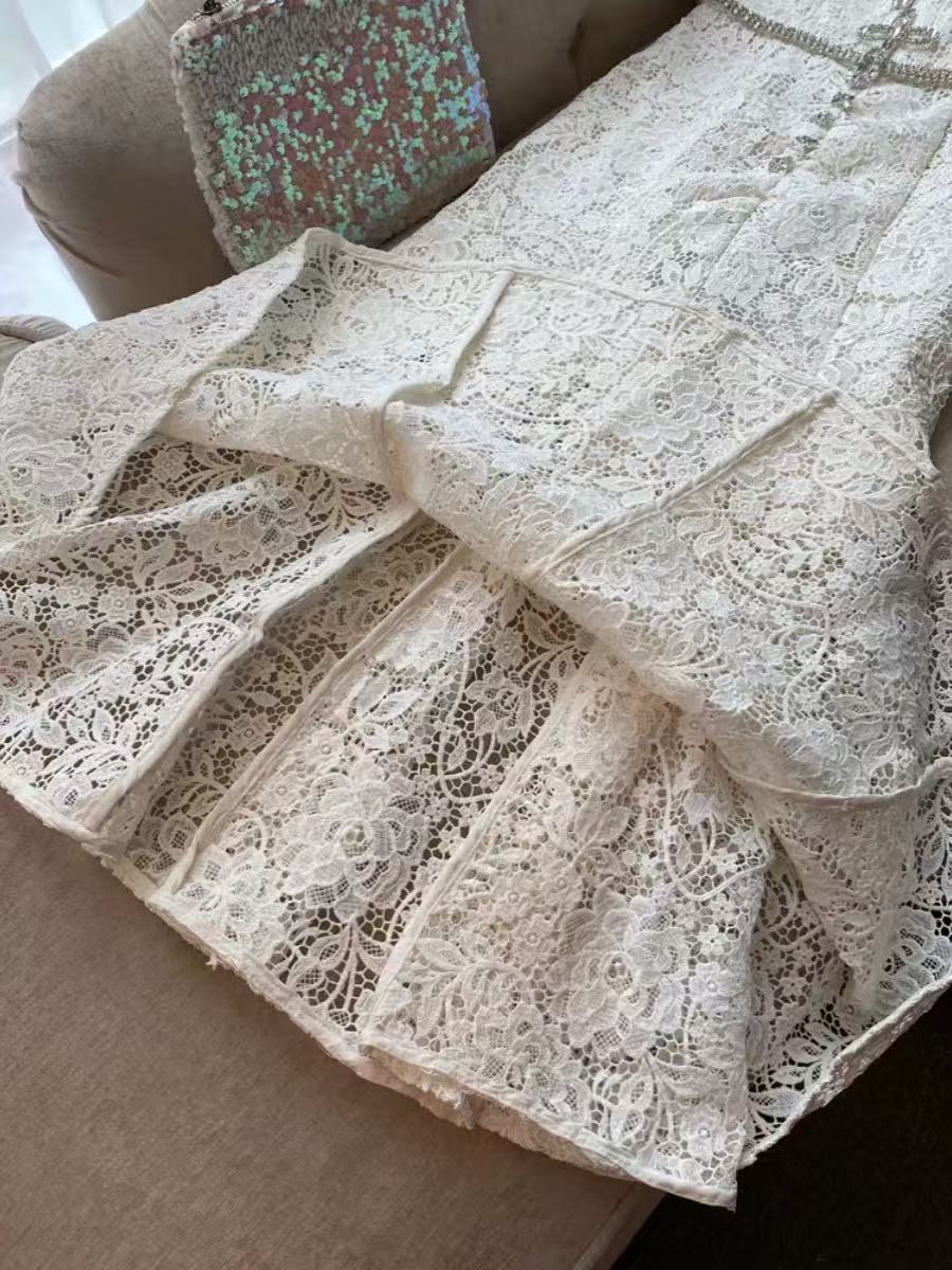 Diamond embellished lace mermaid midi dress