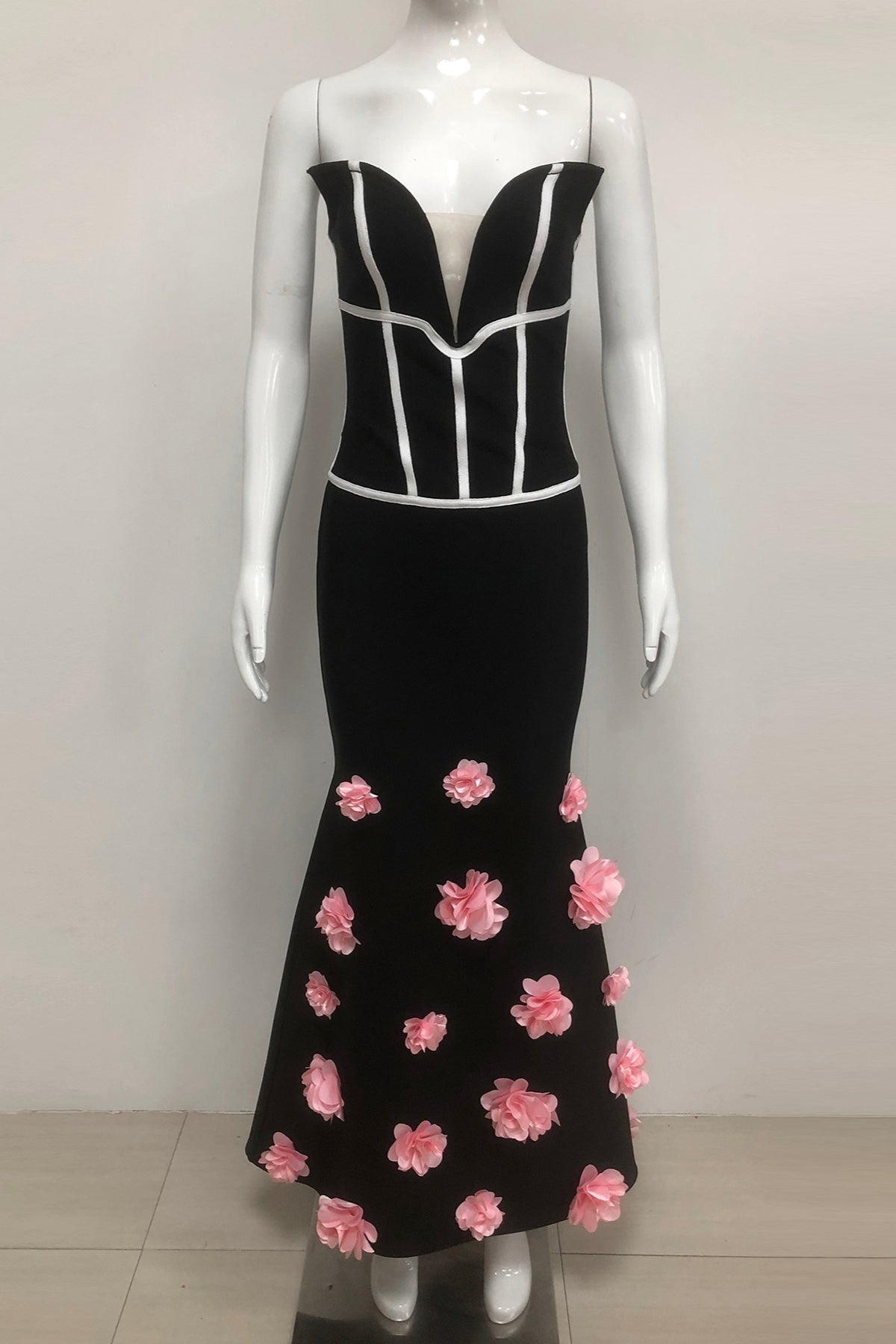 Floral embellished Strapless Maxi Dress in Black