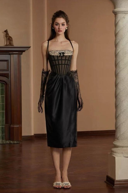 SIREN CORSET MIDI DRESS IN BLACK