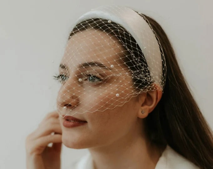 Cavendish Headband with Birdcage