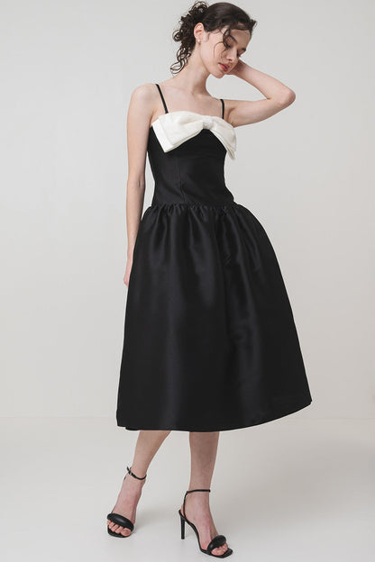 Bow-Detail Taffeta Midi Dress in black