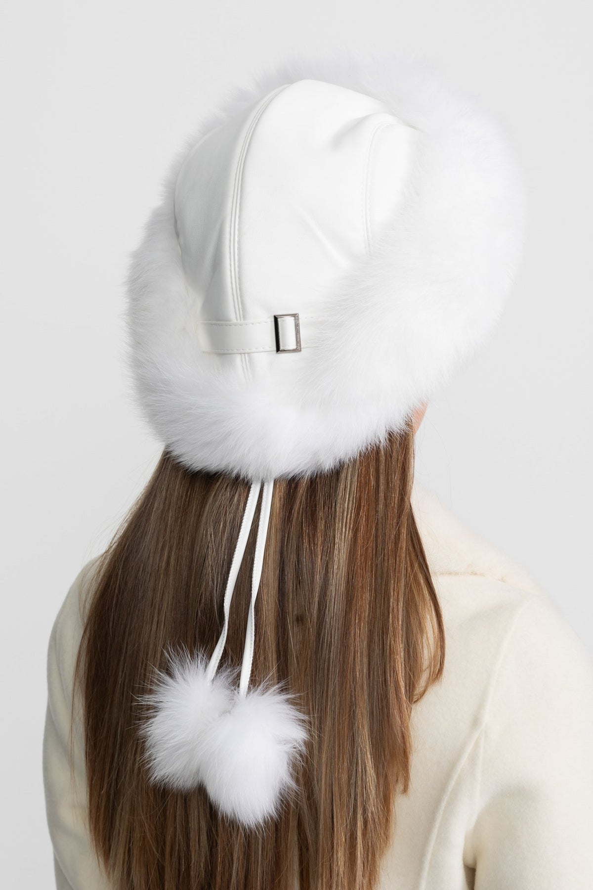 Real Fox Fur Trimmed Hat With Pom-Pom Ties – White