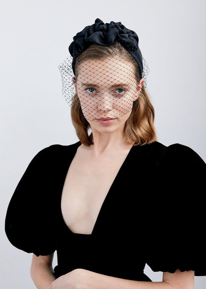 TRIPLE ROSETTE WITH VEIL IN BLACK styleofcb 