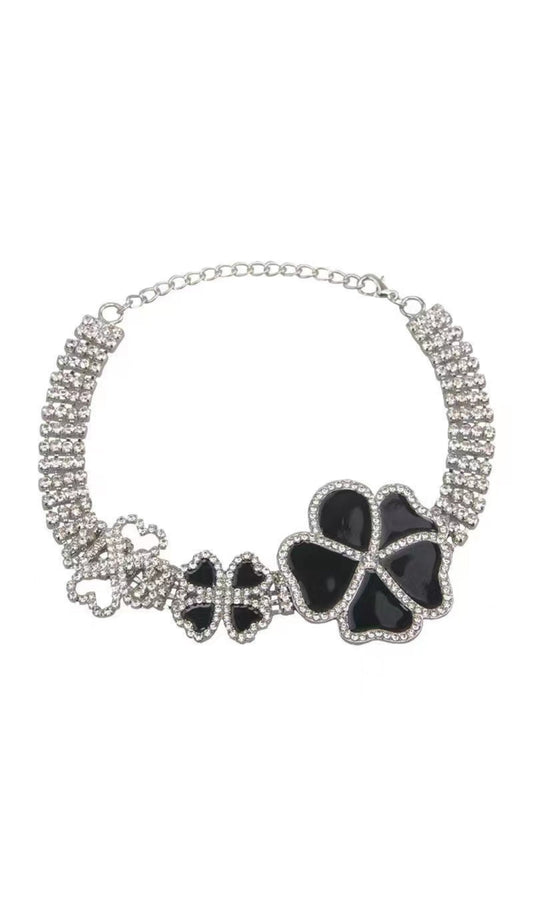 GEOMETRIC FLOWER RHINESTONE CHOKER