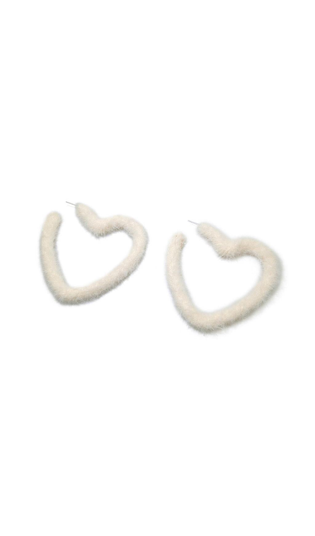 WHITE LOVE-SHAPED PLUSH EARRINGS