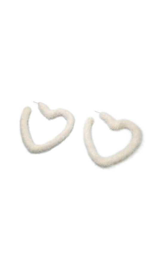 WHITE LOVE-SHAPED PLUSH EARRINGS
