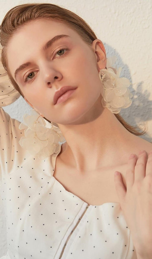 WHITE ARTIFICIAL WATER EARRINGS