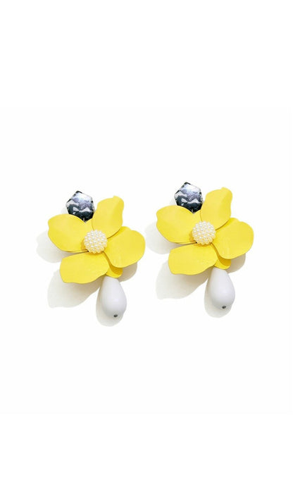 YELLOW FLOWER PEARL EARRINGS